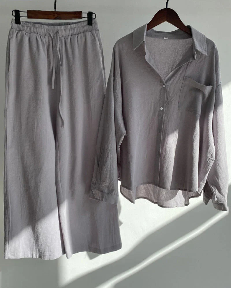 Ensemble deux pièces uni avec chemise et pantalon