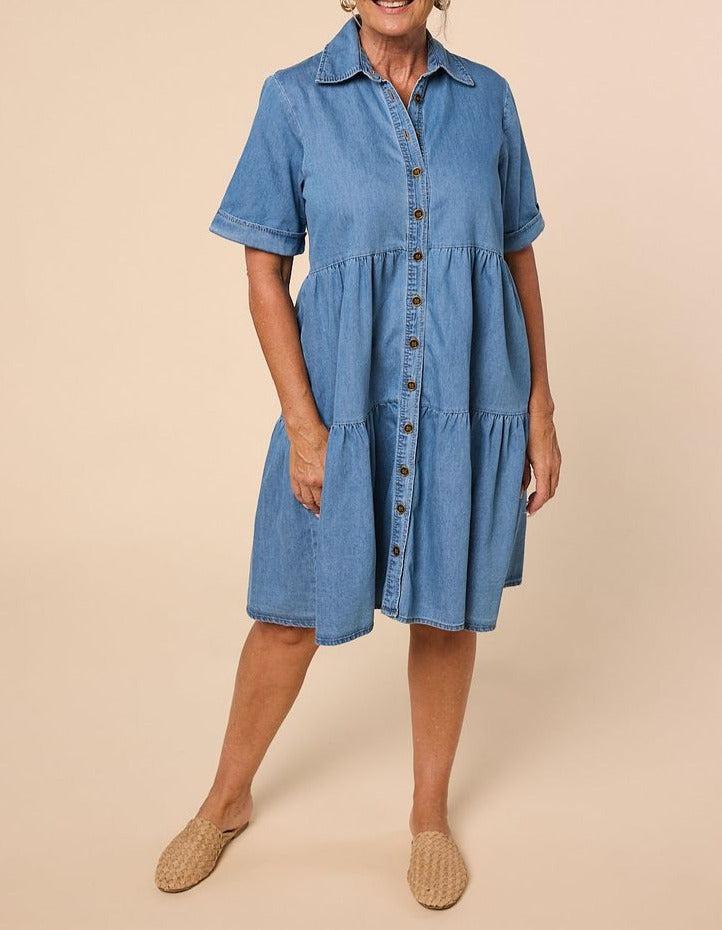 Sophia - mini-robe en jean bleu tendance avec col et poches latérales